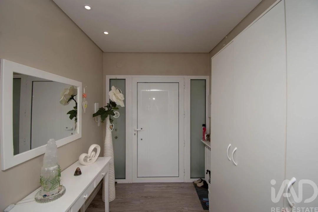 Moradia T3 para Venda em Vieira de Leiria Foto 7