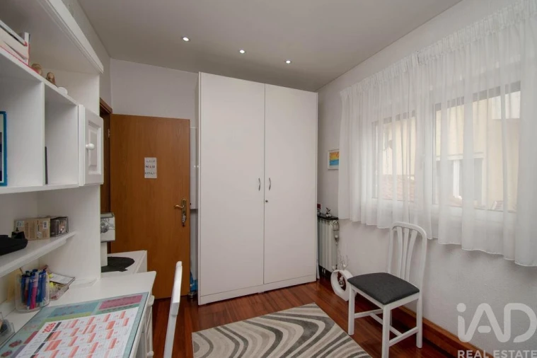 Moradia T3 para Venda em Vieira de Leiria Foto 11