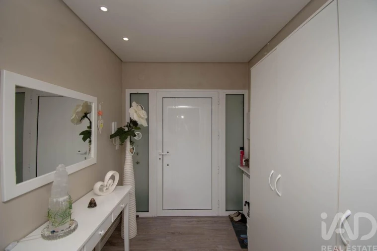 Moradia T3 para Venda em Vieira de Leiria Foto 7