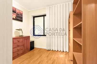 Apartamento T3 para Venda em Aldoar, Foz do Douro e Nevogilde