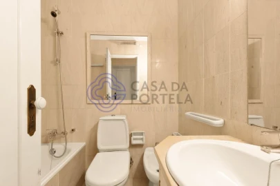 Apartamento T3 para Venda em Aldoar, Foz do Douro e Nevogilde