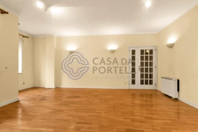Apartamento T3 para Venda em Aldoar, Foz do Douro e Nevogilde