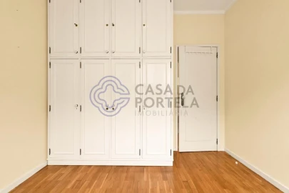 Apartamento T3 para Venda em Aldoar, Foz do Douro e Nevogilde