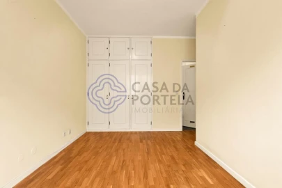 Apartamento T3 para Venda em Aldoar, Foz do Douro e Nevogilde