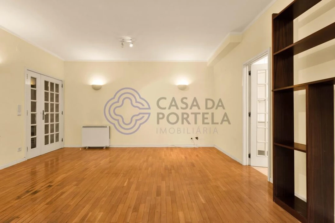 Apartamento T3 para Venda em Aldoar, Foz do Douro e Nevogilde Foto 15