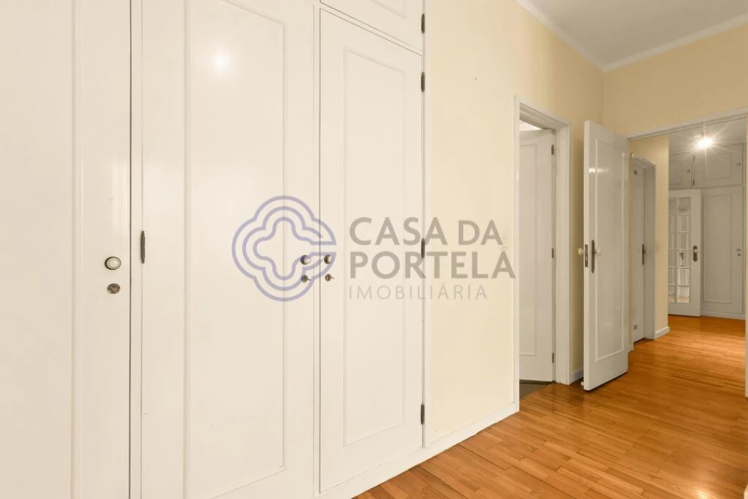 Apartamento T3 para Venda em Aldoar, Foz do Douro e Nevogilde Foto 8