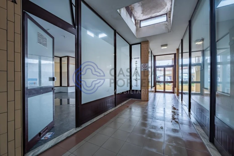 Escritório para Arrendamento em São Mamede de Infesta e Senhora da Hora Foto 2