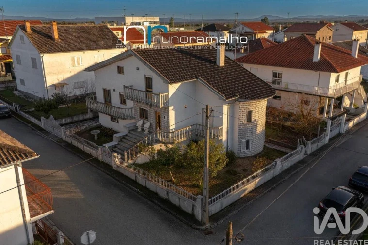 Moradia T4 para Venda em Azinhal, Peva e Valverde