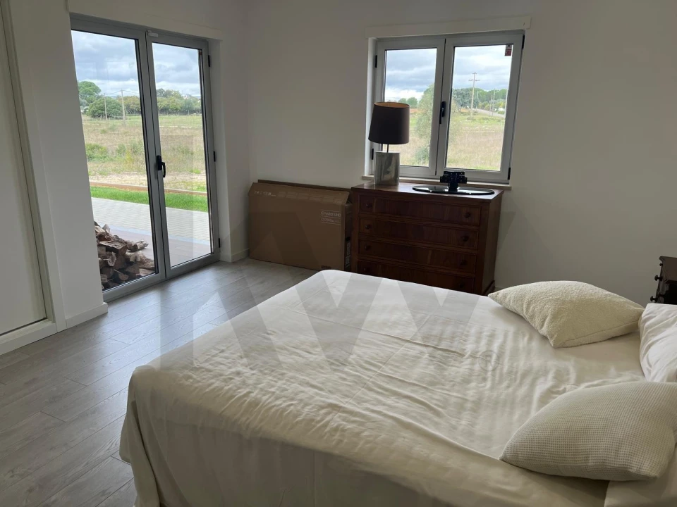 Moradia T3 para Venda em Abitureiras Foto 22