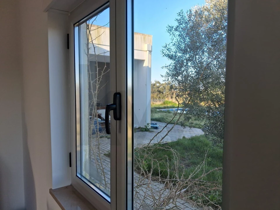 Moradia T3 para Venda em Abitureiras Foto 26