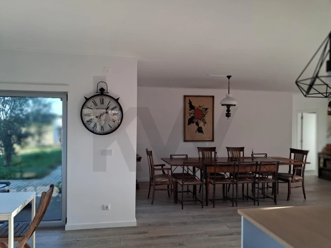 Moradia T3 para Venda em Abitureiras Foto 3