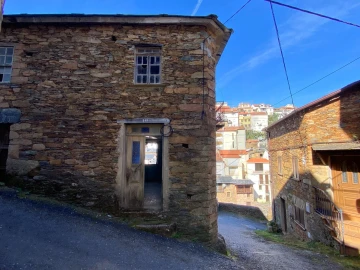 Moradia T3 para Venda em Sobral de São Miguel