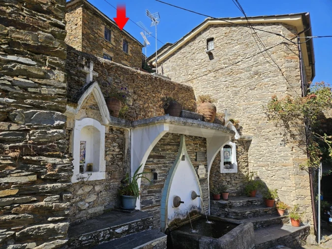 Moradia T3 para Venda em Sobral de São Miguel Foto 40