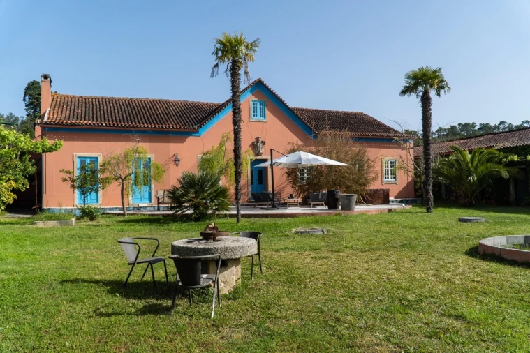 Quinta T9 para Venda em Lamas