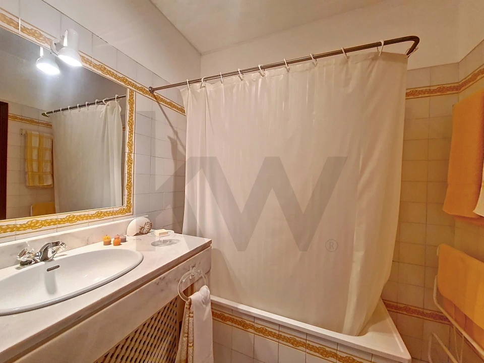 Apartamento T2 para Venda em A dos Cunhados e Maceira Foto 5