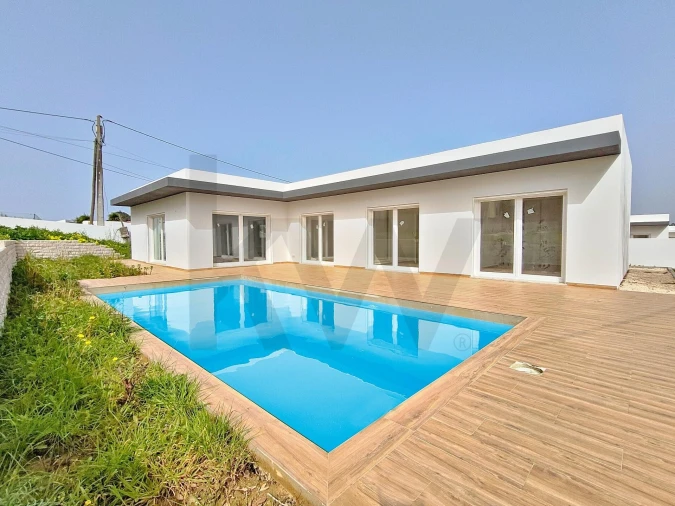 Moradia T3 para Venda em Caldas da Rainha - Santo Onofre e Serra do Bouro Foto 13