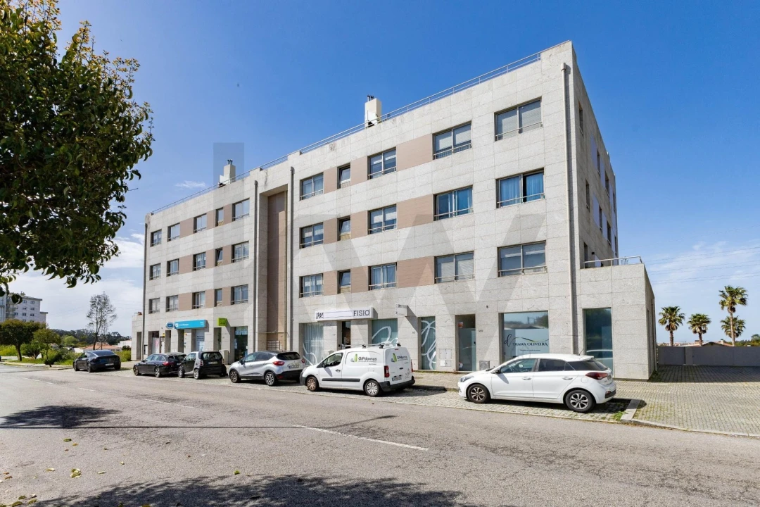 Apartamento T3 para Venda em Esmoriz Foto 1