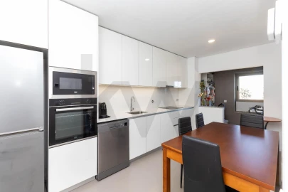 Apartamento T3 para Venda em Esmoriz