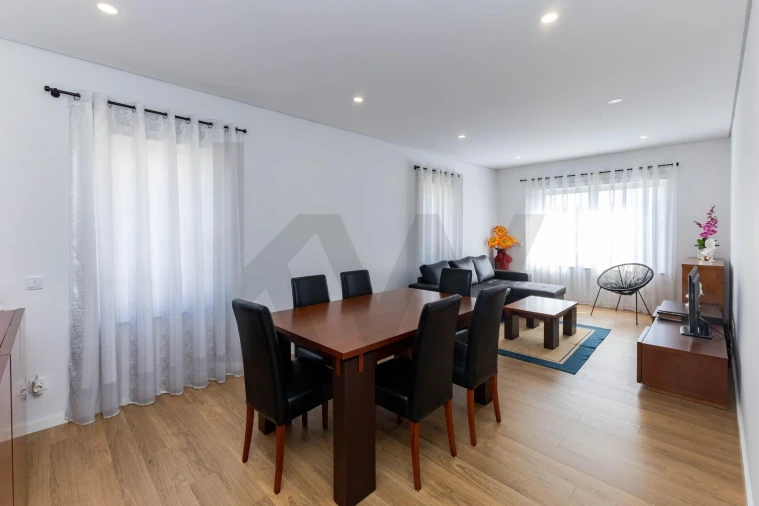 Apartamento T3 para Venda em Esmoriz Foto 4