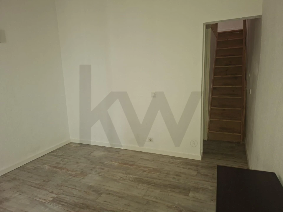 Moradia T1 para Venda em Vila do Bispo e Raposeira Foto 15