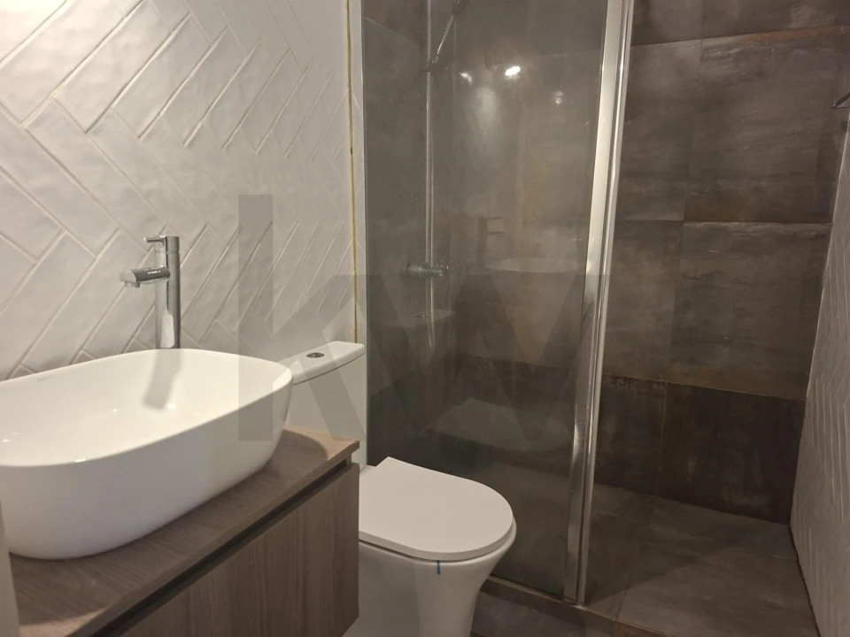 Moradia T1 para Venda em Vila do Bispo e Raposeira Foto 17