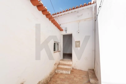 Moradia T1 para Venda em Vila do Bispo e Raposeira