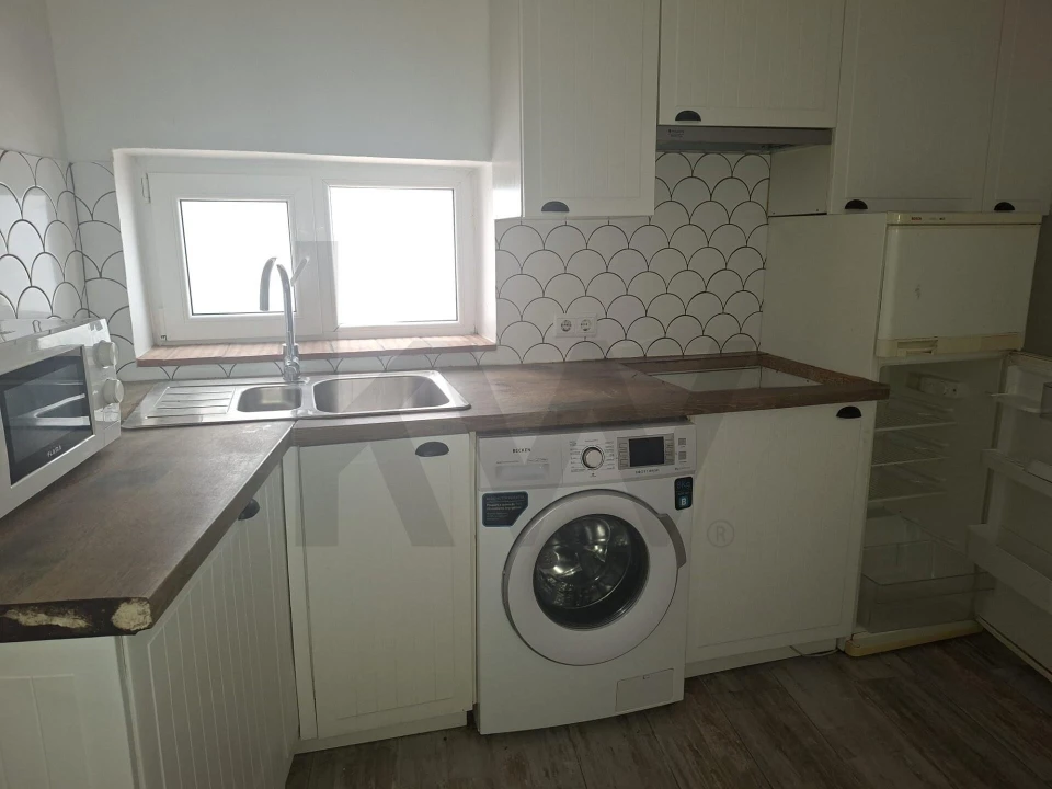 Moradia T1 para Venda em Vila do Bispo e Raposeira Foto 2