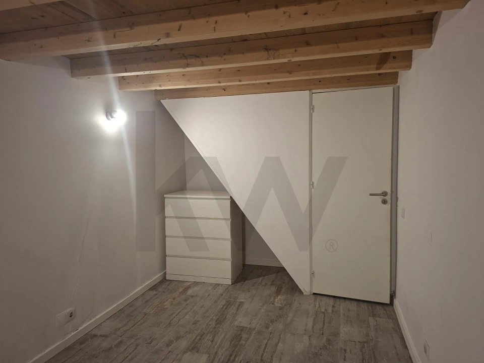 Moradia T1 para Venda em Vila do Bispo e Raposeira Foto 8