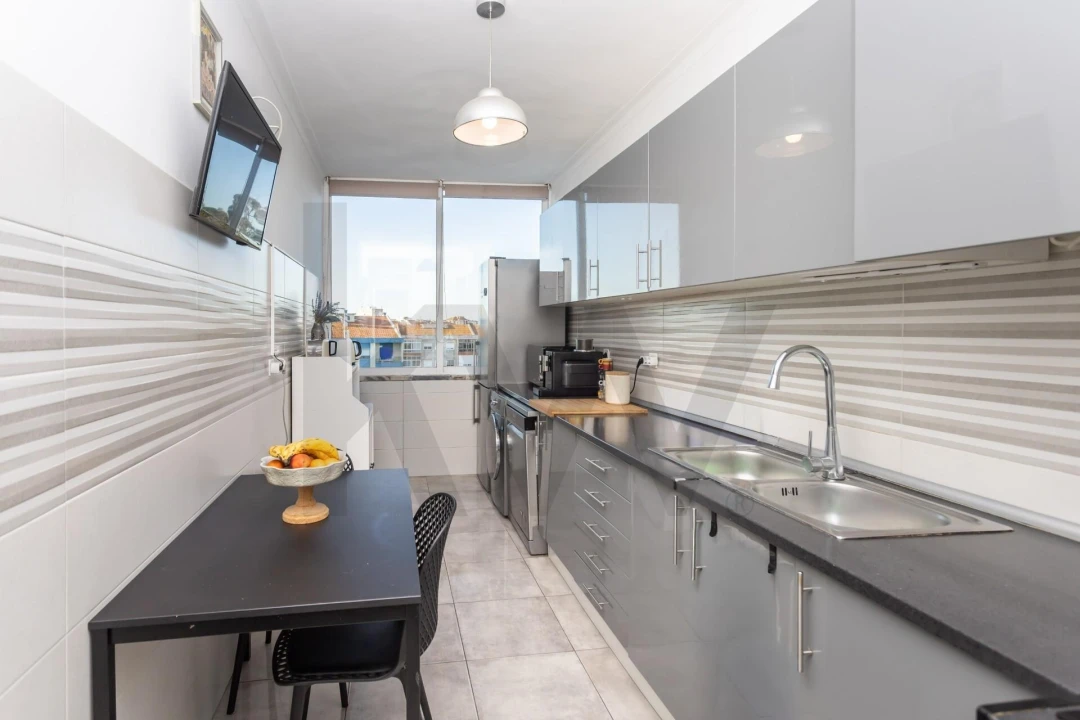 Apartamento T2 para Venda em Amora Foto 17