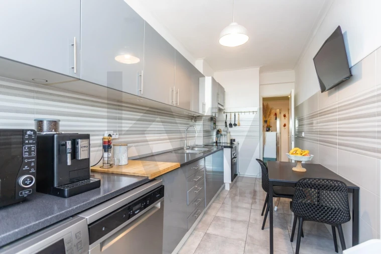 Apartamento T2 para Venda em Amora Foto 18