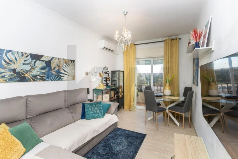 Apartamento T2 para Venda em Amora Foto 7