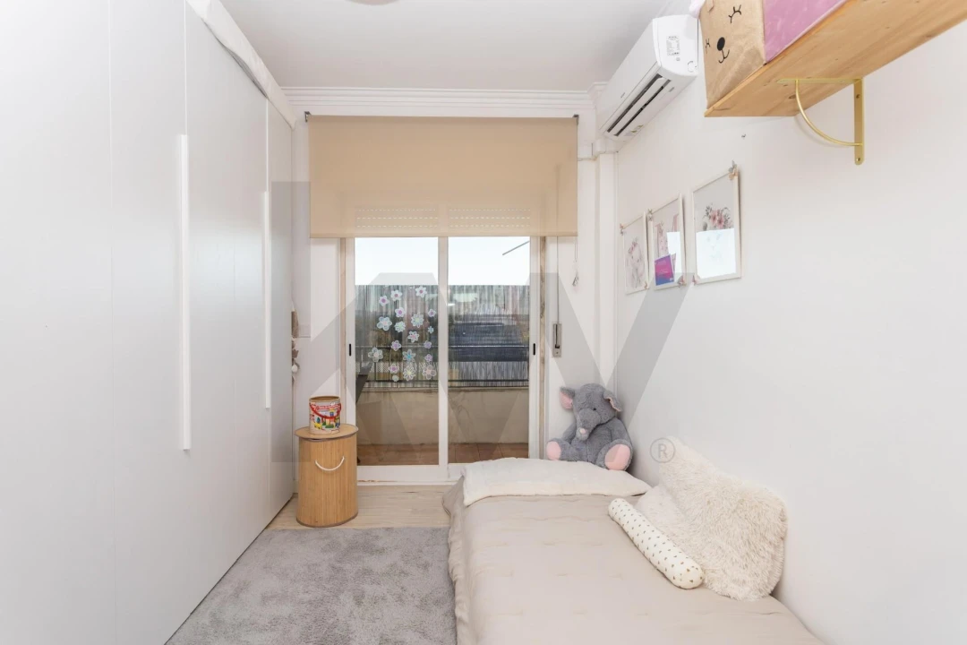 Apartamento T2 para Venda em Amora Foto 31