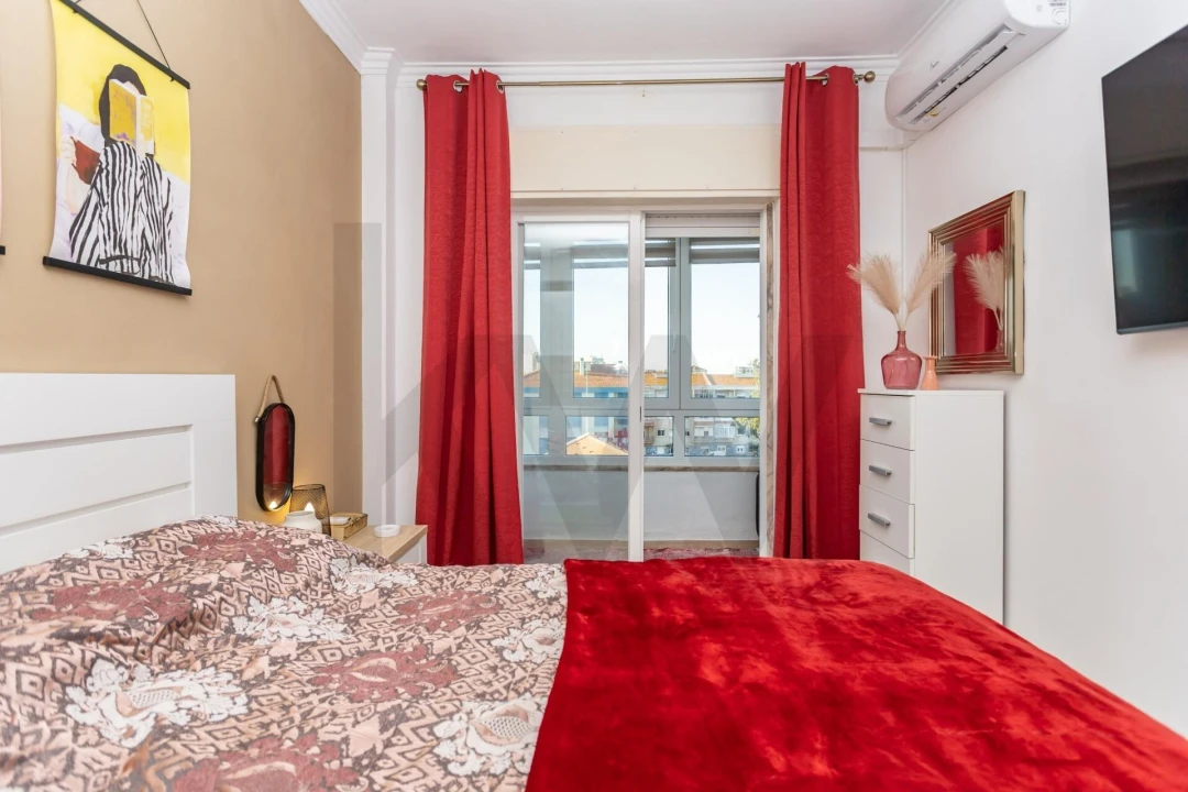 Apartamento T2 para Venda em Amora Foto 25