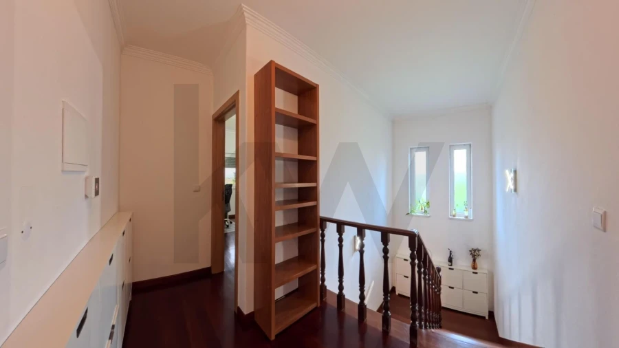 Moradia T4 para Arrendamento em Mafra Foto 32