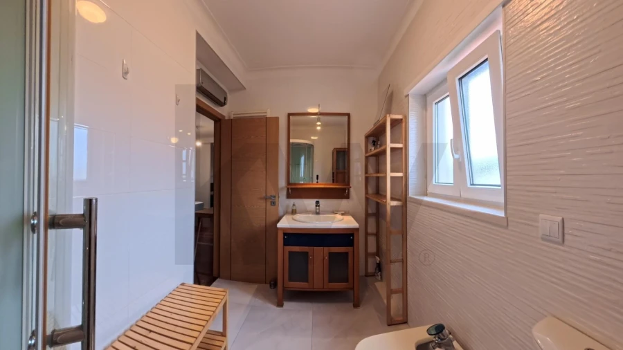 Moradia T4 para Arrendamento em Mafra Foto 24