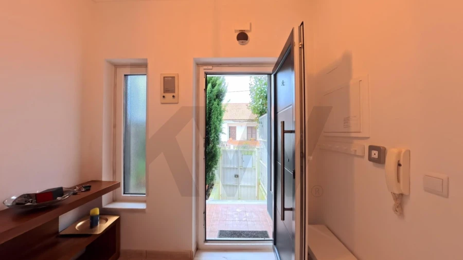 Moradia T4 para Arrendamento em Mafra Foto 25