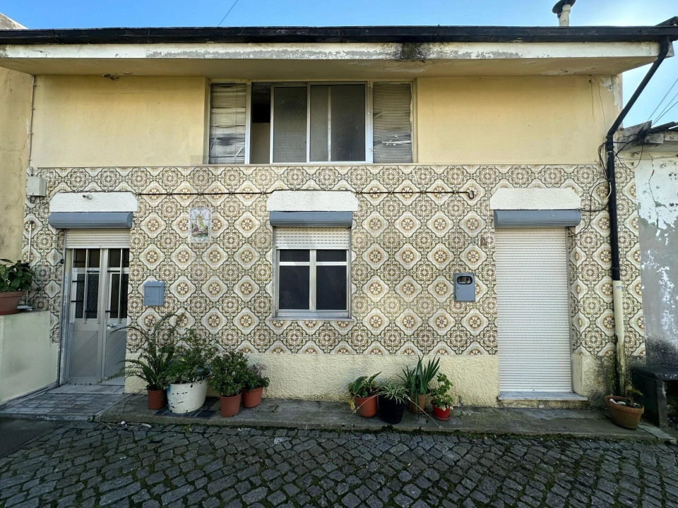 Moradia T2 para Venda em Oliveira do Douro Foto 22
