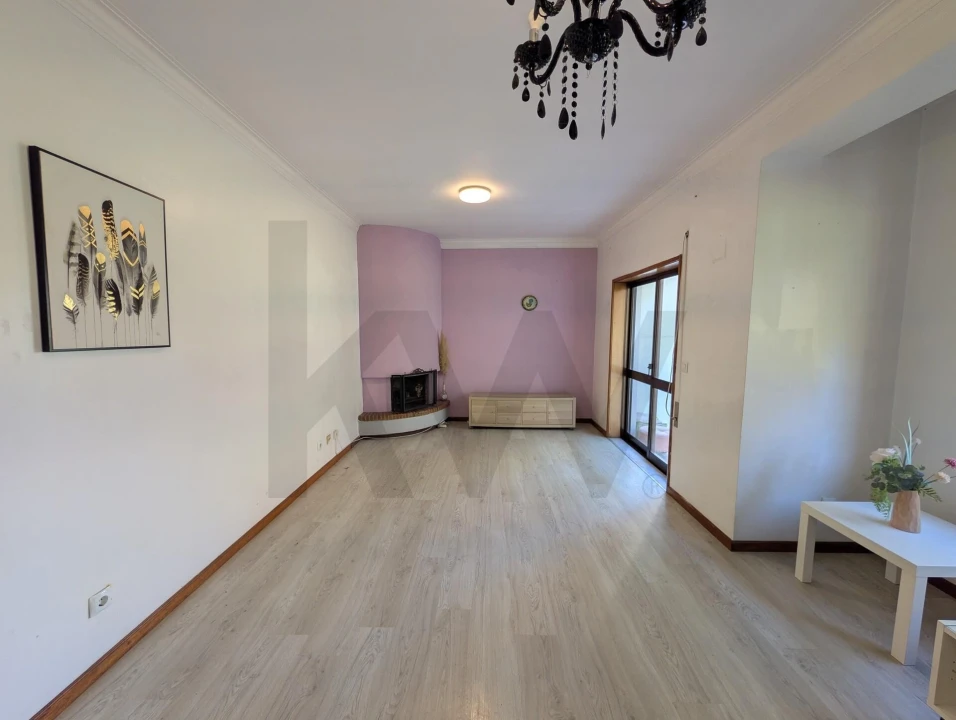 Apartamento T2 para Venda em Rio Tinto Foto 5