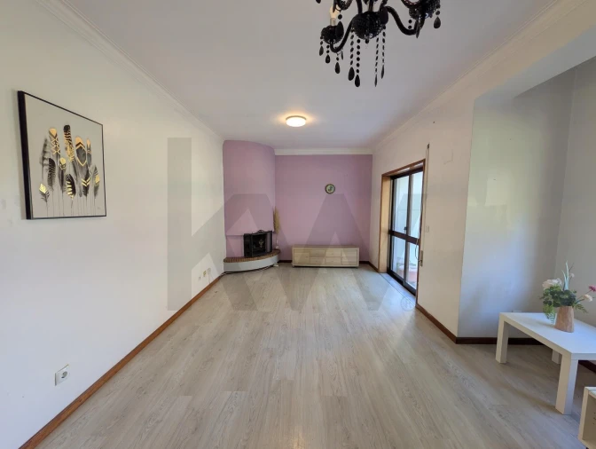 Apartamento T2 para Venda em Rio Tinto Foto 5