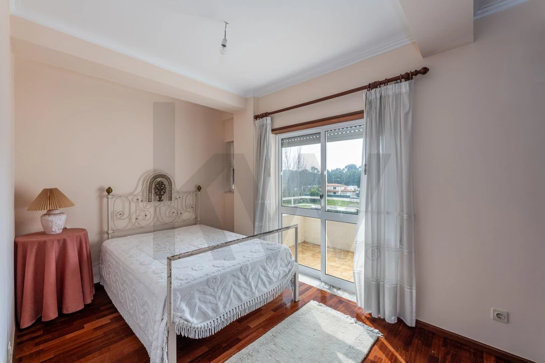 Apartamento T4 para Venda em Ancora Foto 9