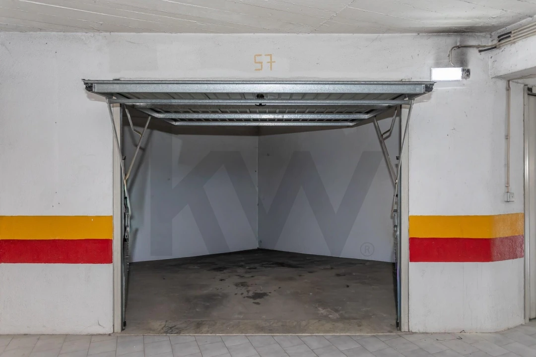 Apartamento T2 para Venda em Queluz e Belas Foto 31