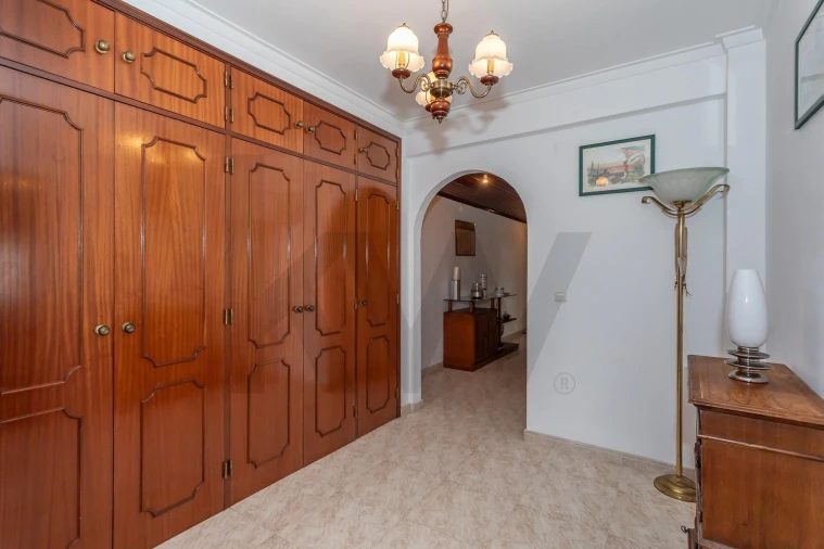 Apartamento T2 para Venda em Queluz e Belas Foto 21