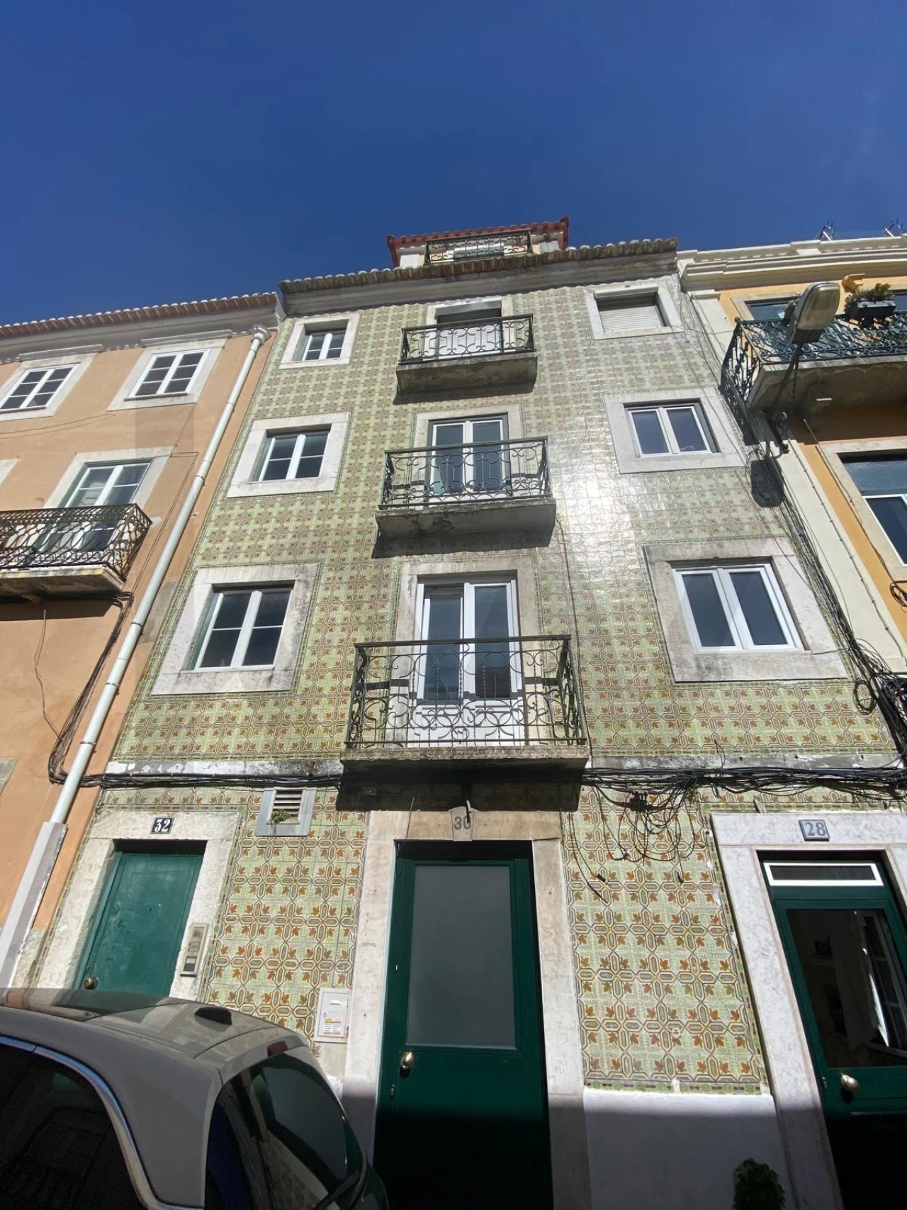 Loja para Venda em Campo de Ourique Foto 1