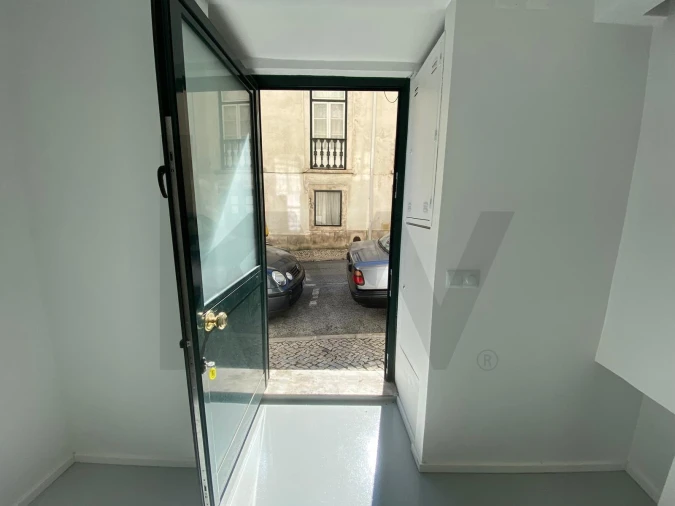 Loja para Venda em Campo de Ourique Foto 7