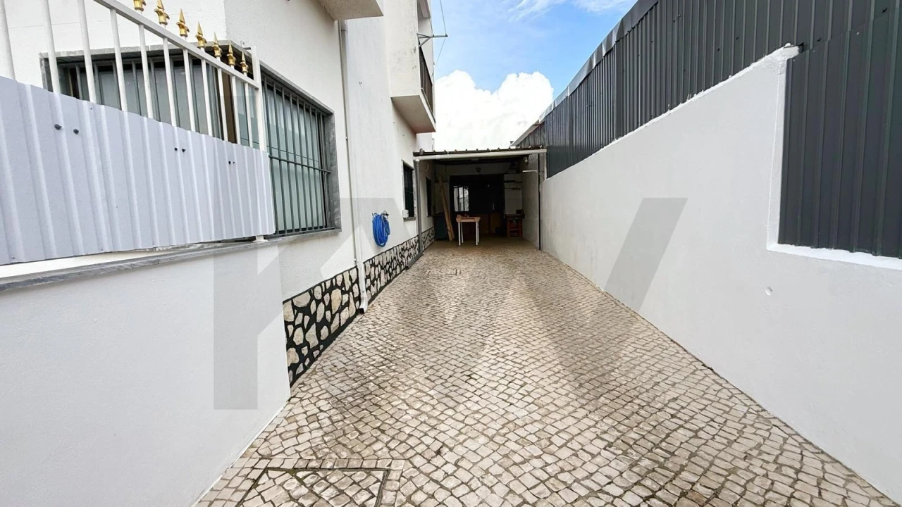 Moradia T4 para Venda em Quinta do Conde Foto 34