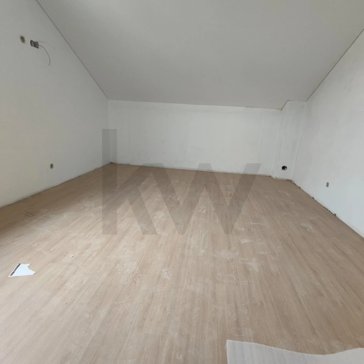 Moradia T4 para Venda em Fernao Ferro Foto 9