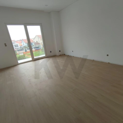 Moradia T4 para Venda em Fernao Ferro Foto 4