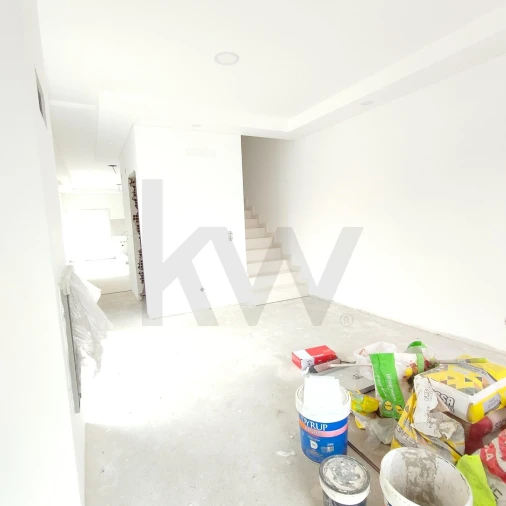 Moradia T4 para Venda em Fernao Ferro Foto 14