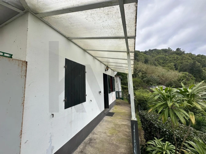 Moradia T3 para Venda em Lomba da Fazenda Foto 13