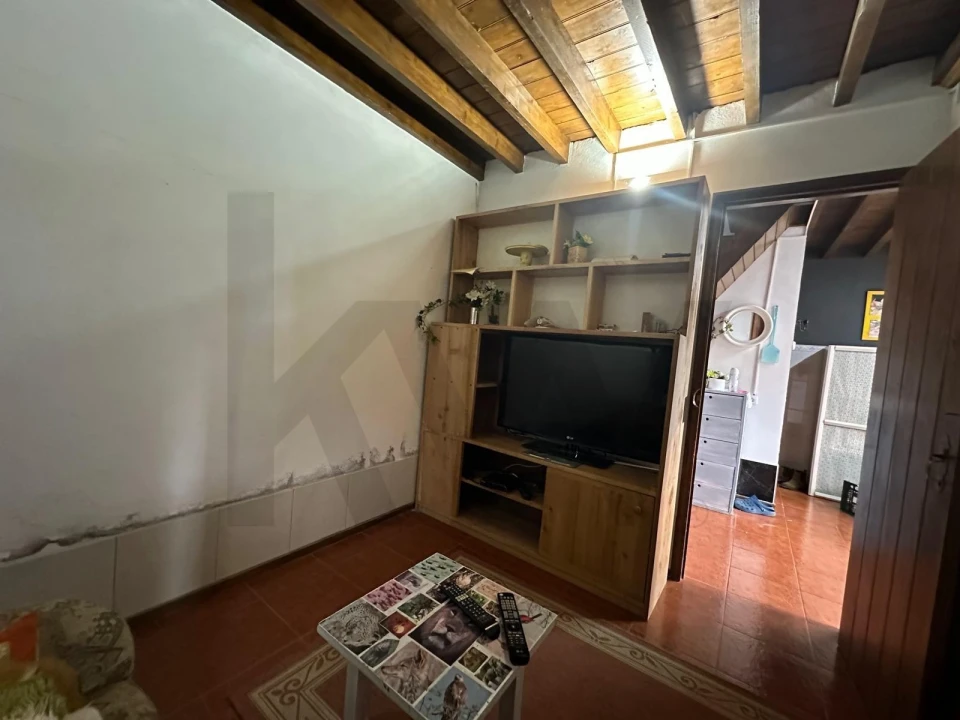 Moradia T3 para Venda em Lomba da Fazenda Foto 11